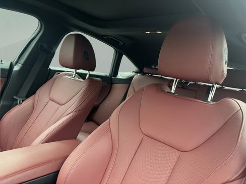 Used 2025 BMW M440i image 20