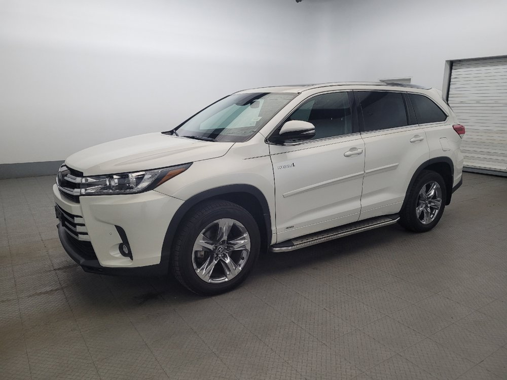 Used 2019 Toyota Highlander Limited Platinum AWD/4WD image 2