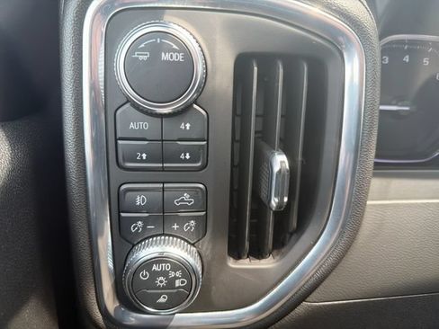 Used 2021 GMC Sierra 2500 SLT AWD/4WD image 29