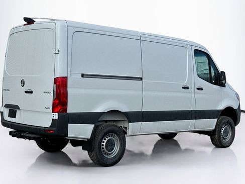 New 2026 Mercedes-Benz Sprinter 2500 image 5