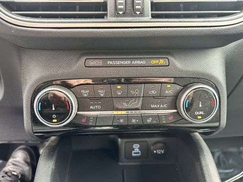 Certified 2022 Ford Escape SE w/ Convenience Package AWD/4WD image 23