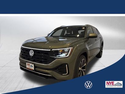 New 2026 Volkswagen Atlas Cross Sport SEL Premium R-Line