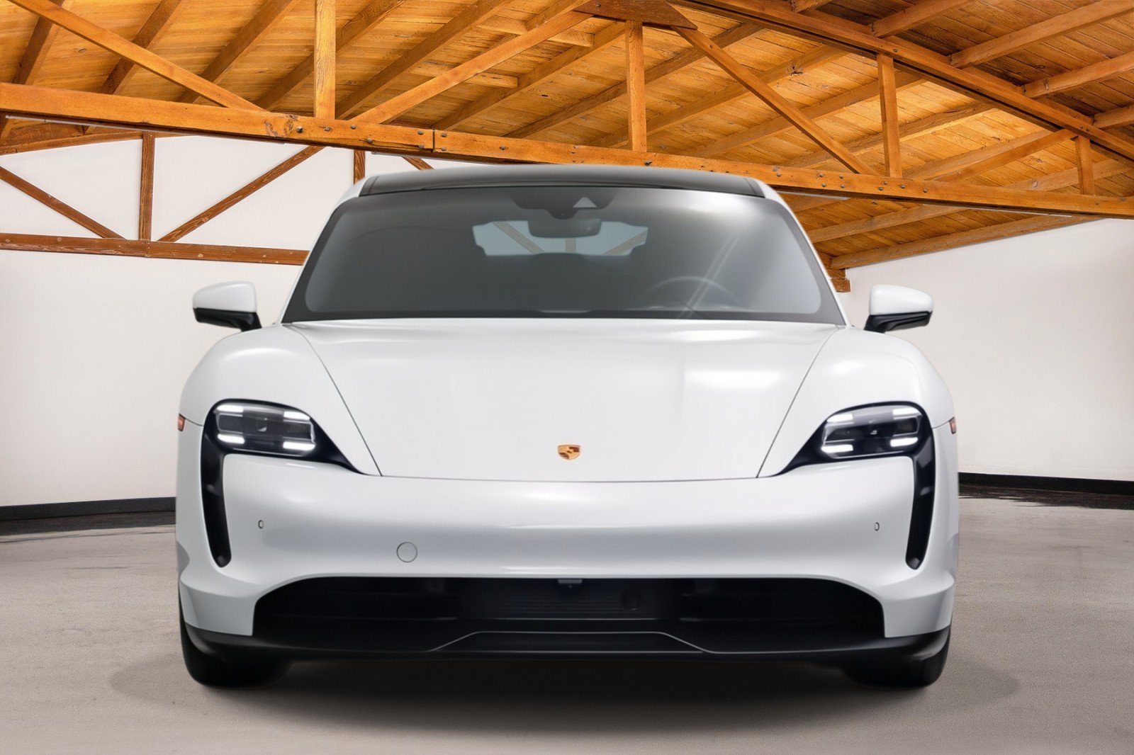 Used 2022 Porsche Taycan RWD image 8