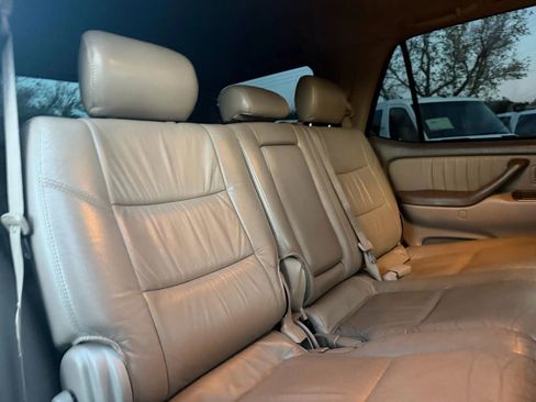 Used 2006 Toyota Sequoia Limited image 13