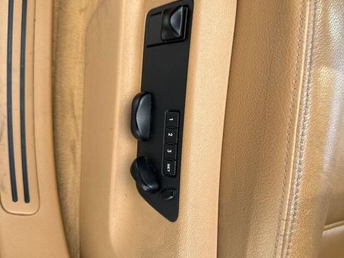 Used 2008 Porsche Cayenne AWD/4WD image 18