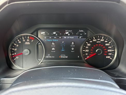 Used 2019 Ford F150 Raptor w/ Equipment Group 802A Luxury AWD/4WD image 26