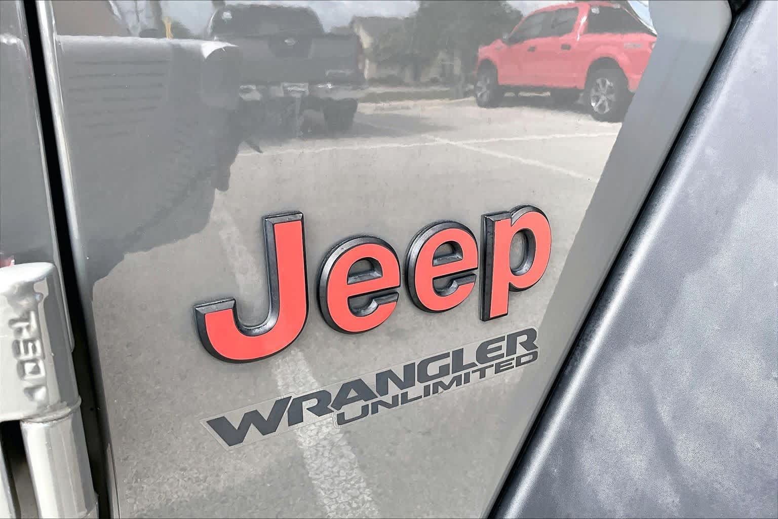 Used 2020 Jeep Wrangler Unlimited Sport AWD/4WD image 31