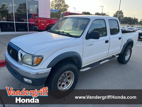 Used 2004 Toyota Tacoma PreRunner RWD image 1