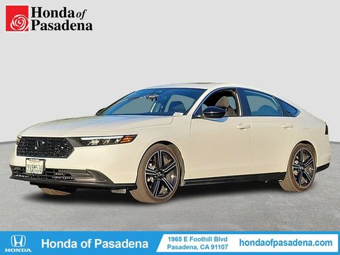 Certified 2025 Honda Accord Sport image 1