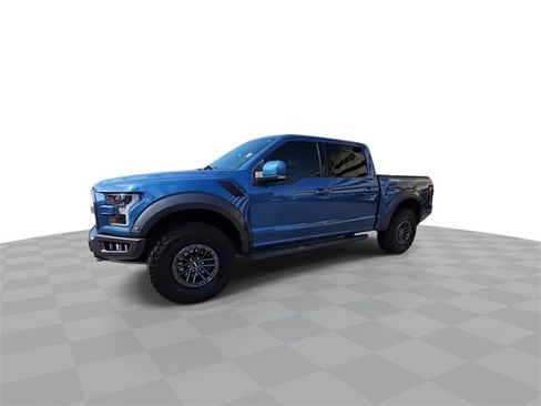 Used 2019 Ford F150 Raptor w/ Equipment Group 802A Luxury image 4