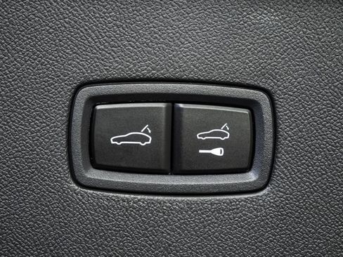 New 2026 Porsche Cayenne Coupe AWD/4WD image 33