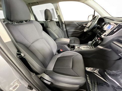 Used 2023 Subaru Forester Premium image 27