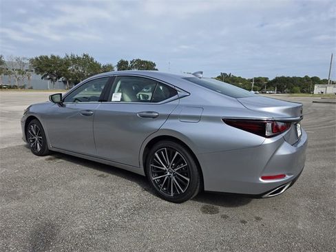 New 2025 Lexus ES 350 w/ Premium Package image 5