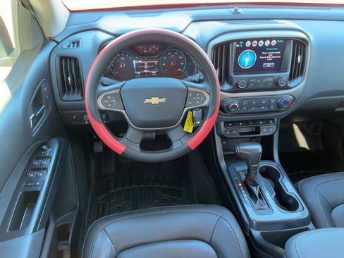 Used 2018 Chevrolet Colorado Z71 image 25