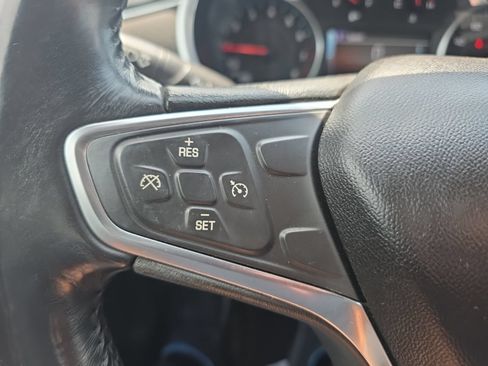 Used 2018 Chevrolet Malibu LT FWD image 14