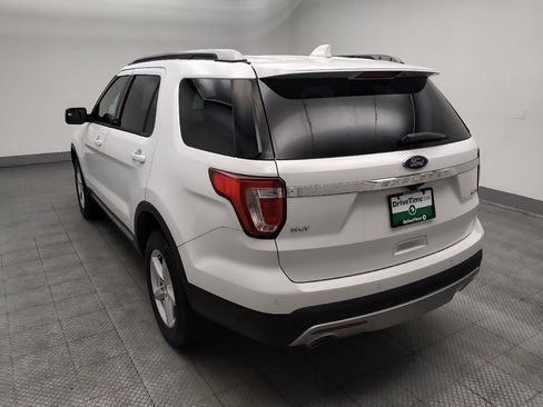 Used 2016 Ford Explorer XLT AWD/4WD image 5