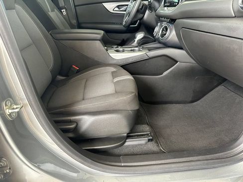 Used 2023 Chevrolet Blazer LT FWD image 37