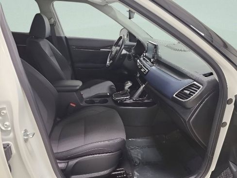 Used 2023 Kia Seltos S AWD/4WD image 14