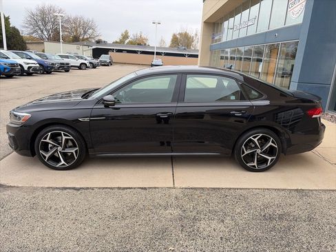 Certified 2021 Volkswagen Passat 2.0T R-Line w/ Luggage Net & Mats Package image 5