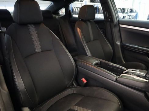 Used 2020 Honda Civic Sport image 6
