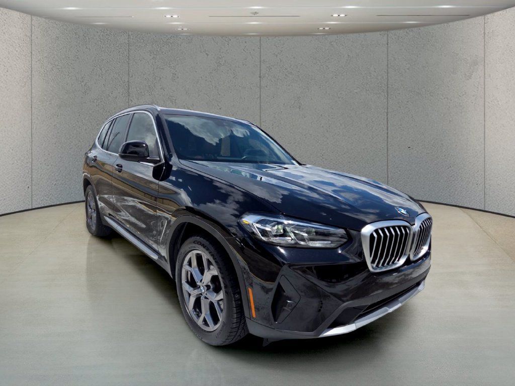 Used 2023 BMW X3 xDrive30i w/ Convenience Package AWD/4WD image 10