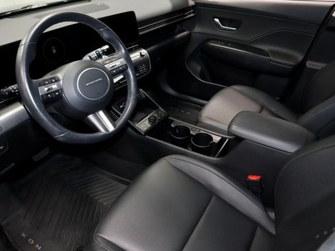 Used 2024 Hyundai Kona Limited AWD/4WD image 23