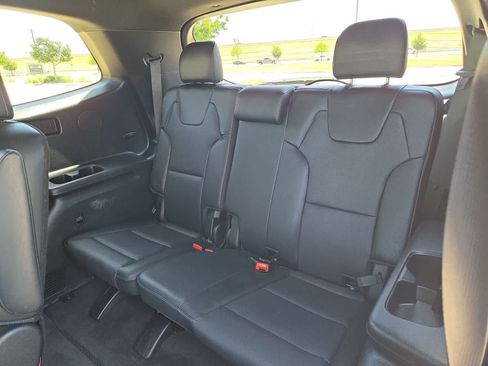 Used 2024 Kia Telluride EX X-Line AWD/4WD image 36