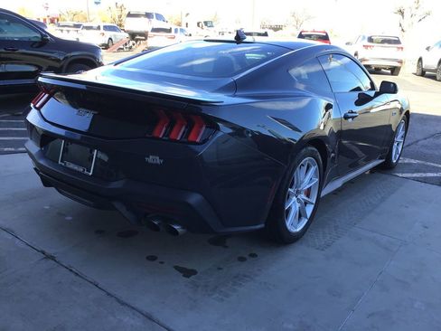 Used 2024 Ford Mustang GT Premium image 4