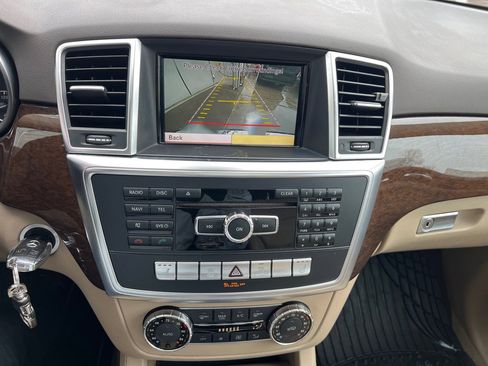 Used 2012 Mercedes-Benz ML 350 4MATIC image 19