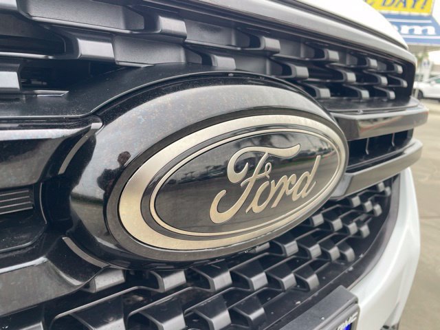New 2026 Ford Ranger XLT w/ Black Appearance Package RWD image 26