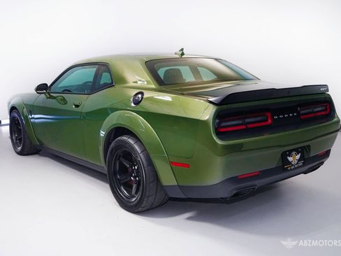 Used 2018 Dodge Challenger SRT Demon RWD image 6