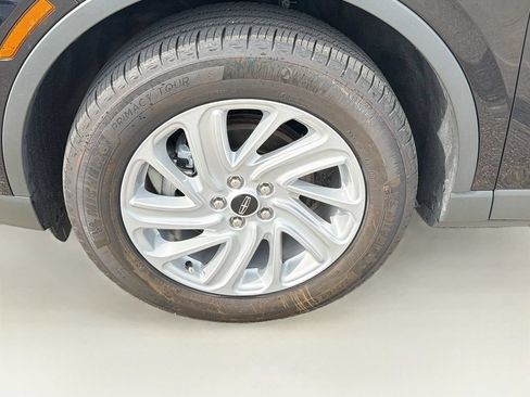 Used 2024 Lincoln Corsair AWD image 32