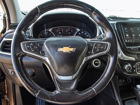 Used 2019 Chevrolet Equinox LT image 8