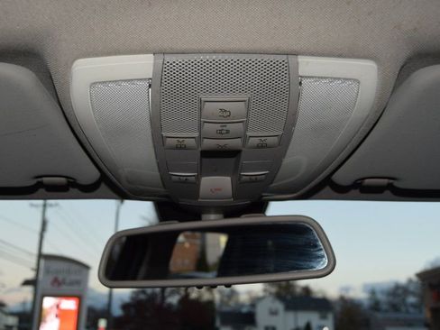 Used 2014 Mercedes-Benz GLK 350 4MATIC image 34