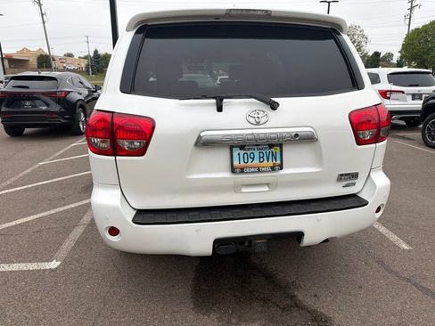 Used 2017 Toyota Sequoia Platinum AWD/4WD image 23