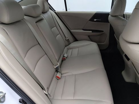 Used 2015 Honda Accord EX-L image 19