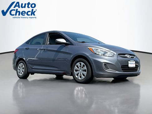 Used 2017 Hyundai Accent SE FWD image 1