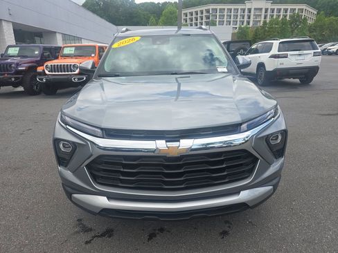 Used 2026 Chevrolet TrailBlazer LT w/ LT Cold Weather Package AWD/4WD image 10