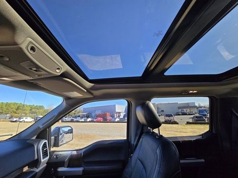 Used 2019 Ford F150 Lariat w/ Equipment Group 502A Luxury image 26