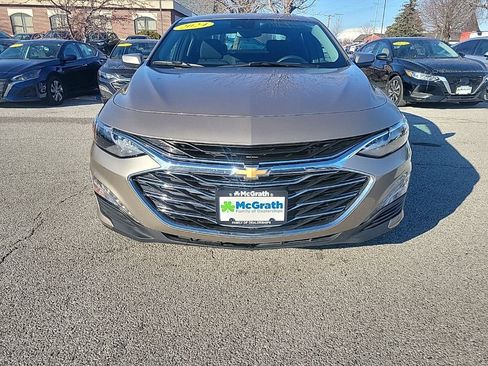 Used 2024 Chevrolet Malibu LT FWD image 2