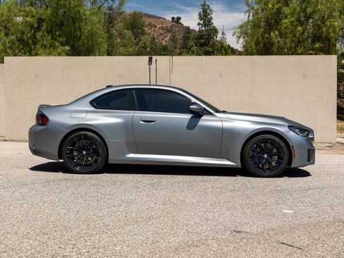 Used 2025 BMW M2 w/ Lighting Package RWD image 4