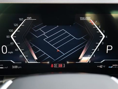 Used 2023 BMW 330i xDrive Sedan w/ Driving Assistance Package image 17