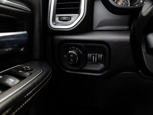 Used 2021 RAM 2500 Laramie image 13