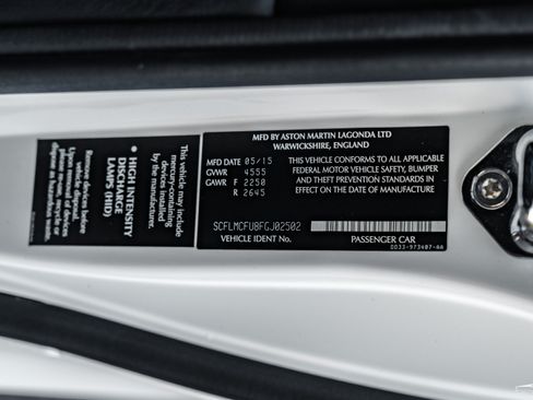 Used 2015 Aston Martin Vanquish Coupe RWD image 46