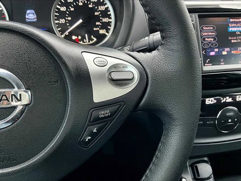 Used 2019 Nissan Sentra SV image 24