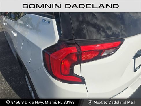Used 2021 GMC Terrain SLE FWD image 5