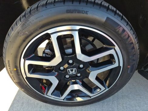 Certified 2023 Honda Passport Elite image 4