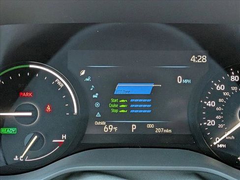 New 2026 Toyota Sienna XLE image 11