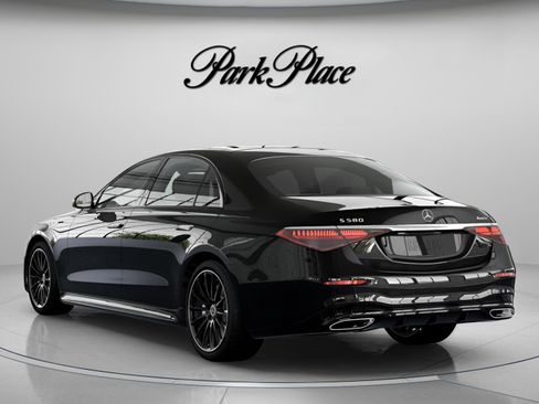 Used 2025 Mercedes-Benz S 580 S 580 image 14