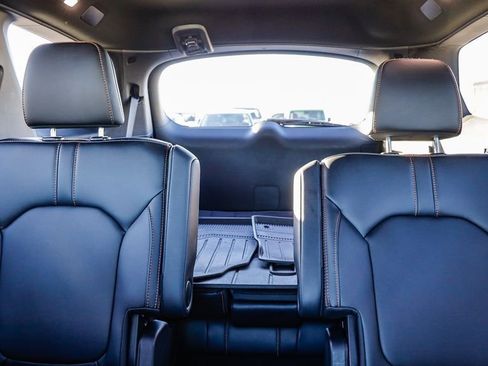 Used 2024 Honda Pilot TrailSport image 28